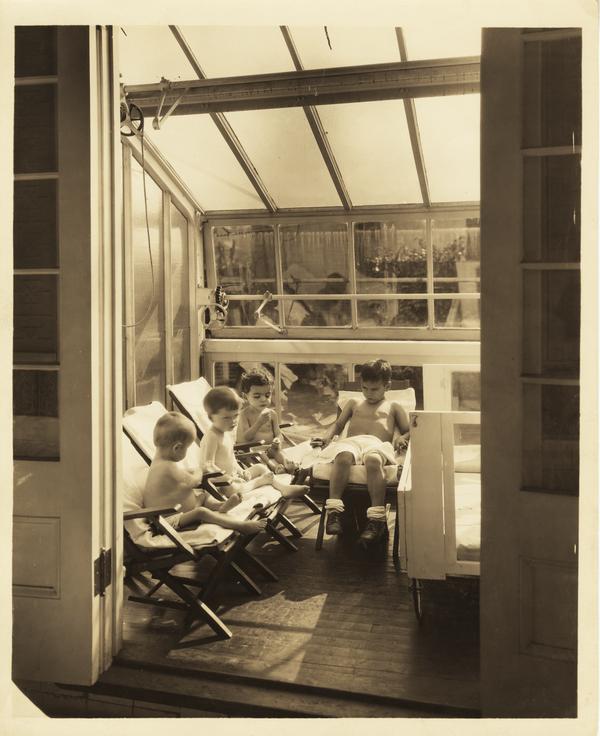 New York Post-Graduate Medical School and Hospital - The Babies' Ward Sun Porch